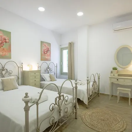 Arethousa House Drios