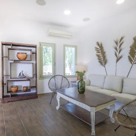 Arethousa House Drios