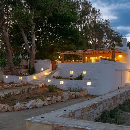 וילה Arethousa House