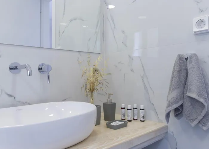 Βίλα Arethousa House